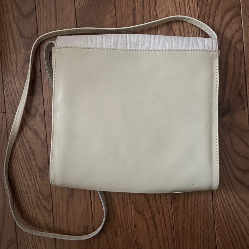 Vintage Cream Marshall Field’s Bag - Picture 2 of 4